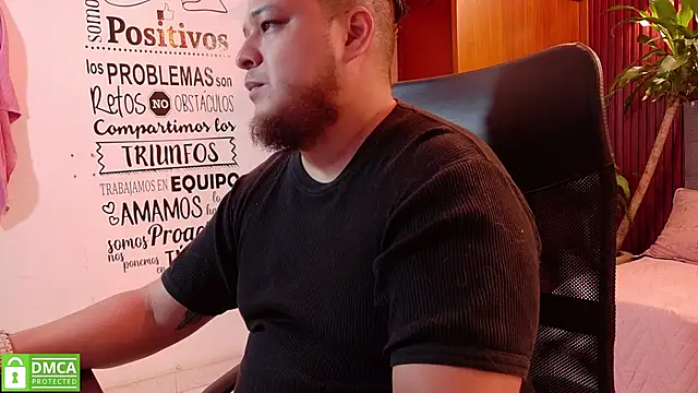 Snapshot of danna_thiago1 chatting on February 3, 2026, 12:54 pm danna thiago1 online show from February 3, 2026, 12:54 pm