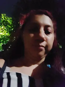 Snapshot of danna_thiago1 chatting on January 16, 2026, 2:04 am danna thiago1 online show from January 16, 2026, 2:04 am