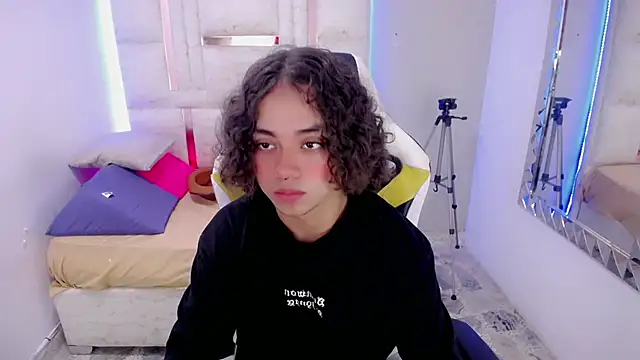 Stein 2 online show from November 18, 2025, 9:07 pm