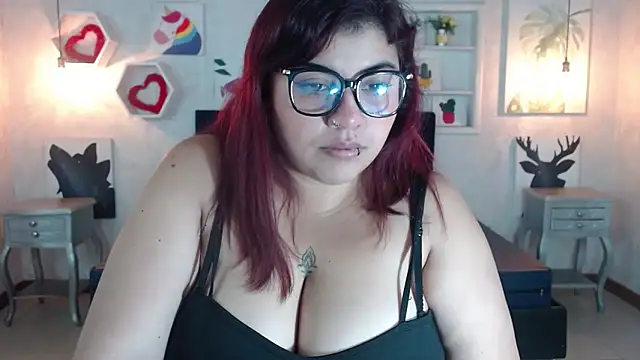 danna garza online show from February 3, 2026, 9:47 am