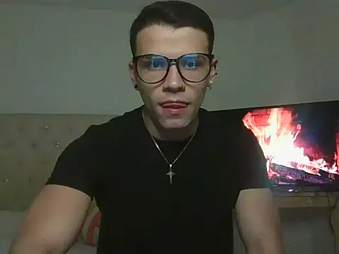 Liam se online show from November 19, 2025, 2:11 am