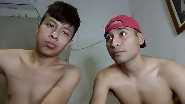 Snapshot of miguelgomher chatting on February 8, 2026, 5:05 am miguelgomher online show from February 8, 2026, 5:05 am