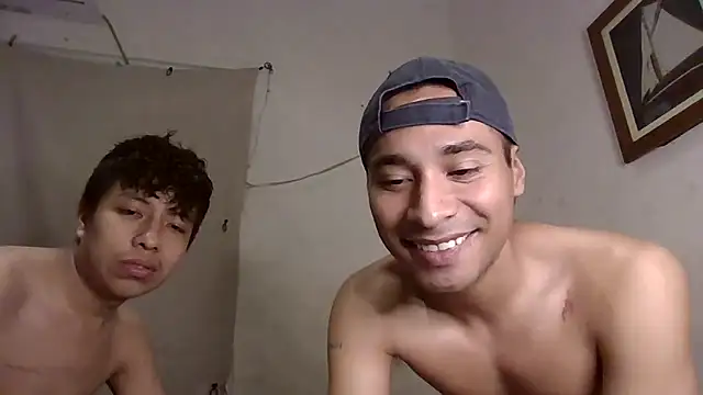 Snapshot of miguelgomher chatting on March 3, 2026, 7:26 am miguelgomher online show from March 3, 2026, 7:26 am