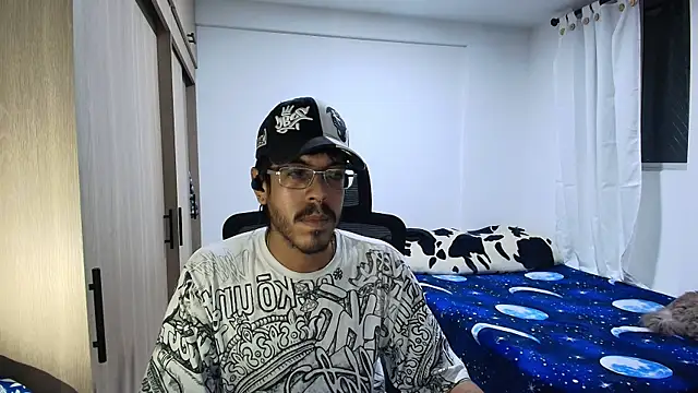 naitt  online show from November 28, 2025, 1:39 am