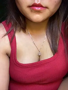 Snapshot of Sunset-yll chatting on March 2, 2026, 9:22 pm Sunset-yll online show from March 2, 2026, 9:22 pm