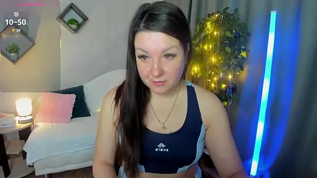 still  her online show from December 22, 2025, 1:28 am