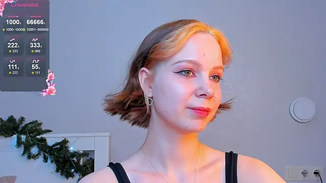 Snapshot of UmbraVelour chatting on January 10, 2026, 2:12 pm UmbraVelour online show from January 10, 2026, 2:12 pm