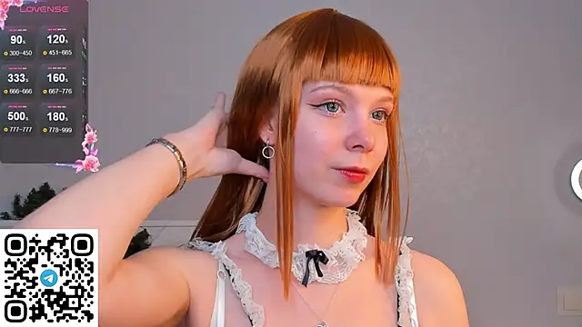 Snapshot of UmbraVelour chatting on January 6, 2026, 2:32 pm UmbraVelour online show from January 6, 2026, 2:32 pm