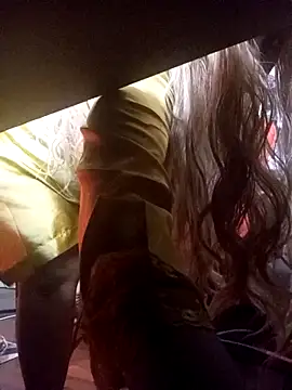 Snapshot of LaReineCleo chatting on January 16, 2026, 8:29 am LaReineCleo online show from January 16, 2026, 8:29 am