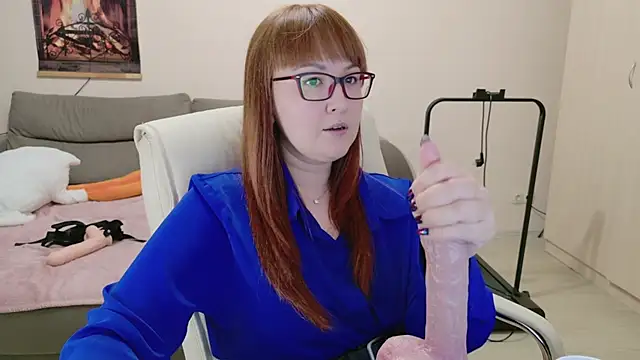 Snapshot of Foxy-lady chatting on October 19, 2025, 8:44 pm Foxy-lady online show from October 19, 2025, 8:44 pm