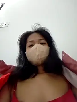 Snapshot of PamPii2x chatting on December 17, 2025, 4:45 pm PamPii2x online show from December 17, 2025, 4:45 pm