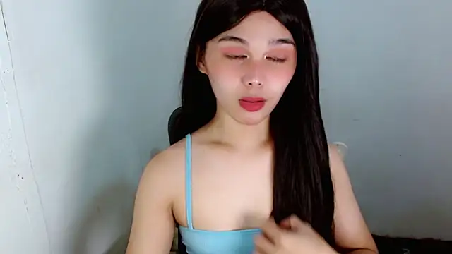 sluttyLeila online show from December 4, 2025, 11:48 pm