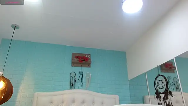 DraxBlade09 online show from December 21, 2025, 4:03 am