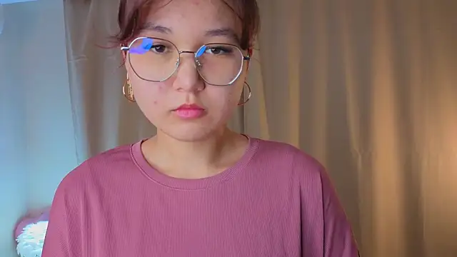 PatrickStimac online show from November 19, 2025, 4:34 am