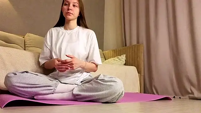 Snapshot of JaymieLarkey chatting on December 22, 2025, 3:56 pm JaymieLarkey online show from December 22, 2025, 3:56 pm