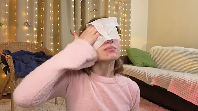 Snapshot of RozanneJordan chatting on February 18, 2026, 5:09 pm RozanneJordan online show from February 18, 2026, 5:09 pm