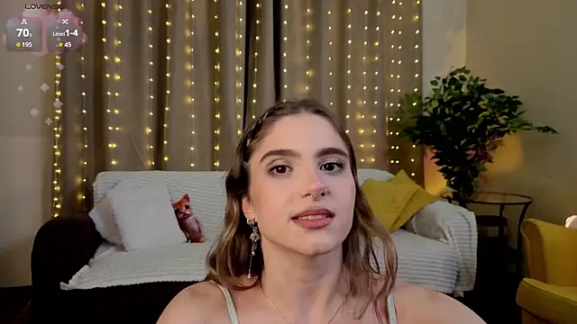 Snapshot of RozanneJordan chatting on February 4, 2026, 5:41 pm RozanneJordan online show from February 4, 2026, 5:41 pm