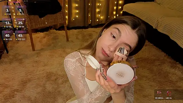 Snapshot of RozanneJordan chatting on February 16, 2026, 5:11 pm RozanneJordan online show from February 16, 2026, 5:11 pm