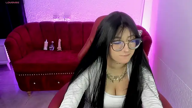 Snapshot of yuyu_m chatting on December 22, 2025, 12:49 pm yuyu m online show from December 22, 2025, 12:49 pm