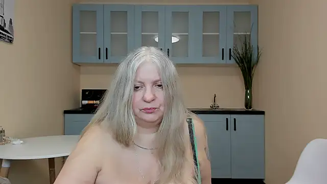 Snapshot of mariabelladonna chatting on February 7, 2026, 10:34 am mariabelladonna online show from February 7, 2026, 10:34 am