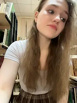 Snapshot of RussianWoman chatting on February 27, 2026, 3:29 am RussianWoman online show from February 27, 2026, 3:29 am