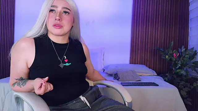 Snapshot of GabyRose9 chatting on February 16, 2026, 8:07 pm GabyRose9 online show from February 16, 2026, 8:07 pm