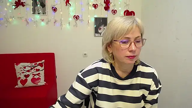 Snapshot of LaurenWishy chatting on February 5, 2026, 8:15 pm LaurenWishy online show from February 5, 2026, 8:15 pm