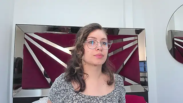 MarieTaylor  online show from November 29, 2025, 6:08 pm