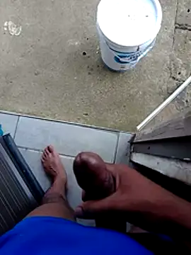 Snapshot of OilyDik chatting on November 30, 2025, 8:15 am OilyDik online show from November 30, 2025, 8:15 am