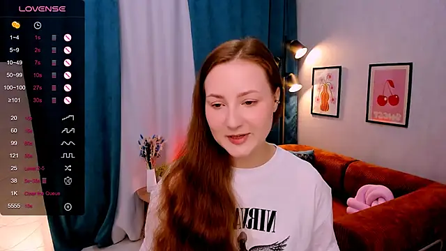 Snapshot of velvet_cherry_ chatting on May 22, 2026, 8:56 am velvet cherry online show from May 22, 2026, 8:56 am