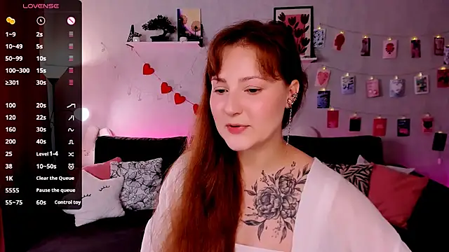 Snapshot of velvet_cherry_ chatting on July 19, 2026, 8:45 am velvet cherry online show from July 19, 2026, 8:45 am
