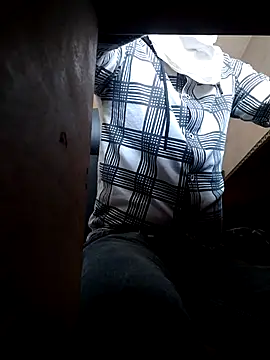 Playboy 139 online show from April 6, 2026, 6:25 am