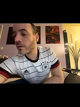 UnfilledOffal online show from March 18, 2026, 11:16 pm