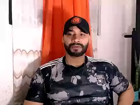 musclehetero online show from June 5, 2026, 2:16 am