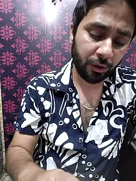 Cute Lucky online show from April 30, 2026, 6:48 pm