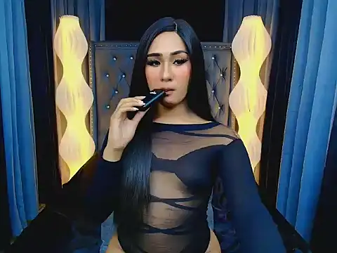 Snapshot of Iris_Hilton chatting on January 16, 2026, 12:25 am Iris Hilton online show from January 16, 2026, 12:25 am