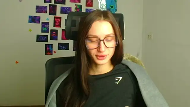 Stella XO online show from February 6, 2026, 6:53 am