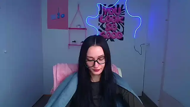 Stella XO online show from February 18, 2026, 6:22 am