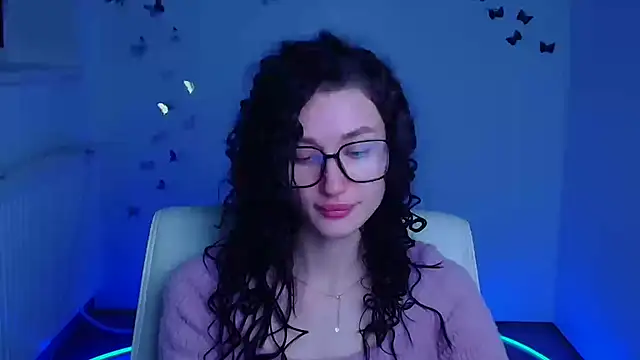 Snapshot of Stella_XO chatting on January 12, 2026, 6:31 am Stella XO online show from January 12, 2026, 6:31 am