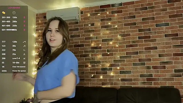 Snapshot of VoidElaris chatting on January 10, 2026, 6:47 pm VoidElaris online show from January 10, 2026, 6:47 pm