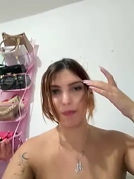 melyssaa23 online show from March 12, 2026, 3:12 am