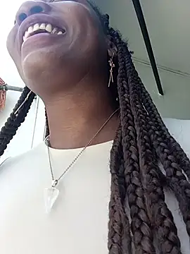 Amy Brunette online show from December 18, 2025, 5:28 pm