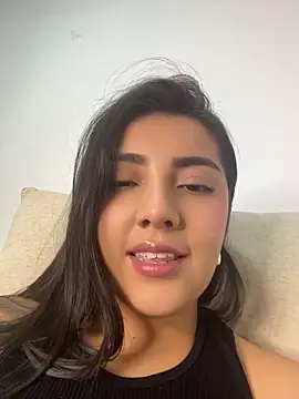 Sammyy torres online show from June 19, 2026, 4:07 am