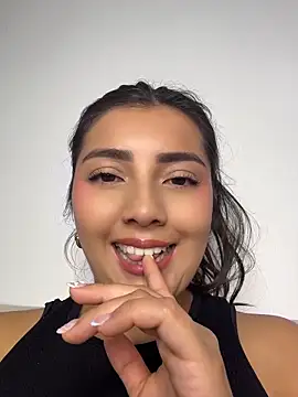 Sammyy torres online show from June 21, 2026, 3:56 am