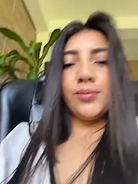 Snapshot of Sammyy_torres chatting on January 18, 2026, 5:27 pm Sammyy torres online show from January 18, 2026, 5:27 pm