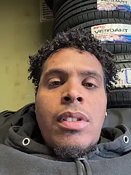 Snapshot of 24denio chatting on February 26, 2026, 5:02 pm 24denio online show from February 26, 2026, 5:02 pm