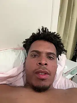 Snapshot of 24denio chatting on February 18, 2026, 2:42 am 24denio online show from February 18, 2026, 2:42 am