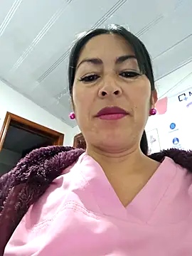 JustSamantha  online show from March 18, 2026, 1:35 pm