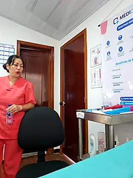 JustSamantha  online show from March 11, 2026, 12:43 pm