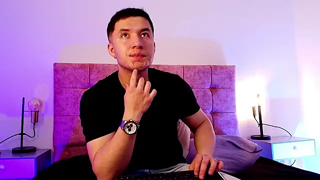 Ethan-Connor online show from January 13, 2026, 12:20 pm